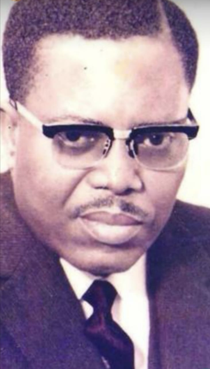 Luanghy Epole Pascal